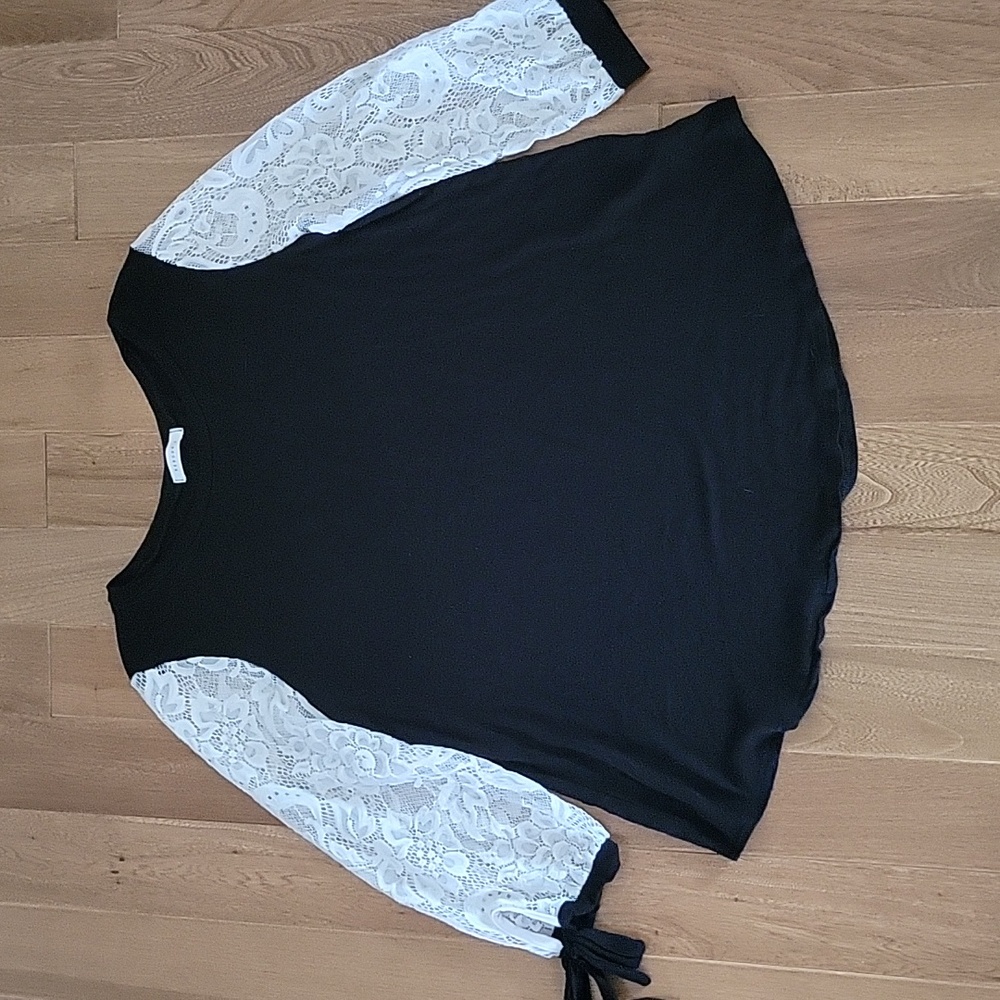 Reborn J Black Sweater with White Lace Sleeves Small